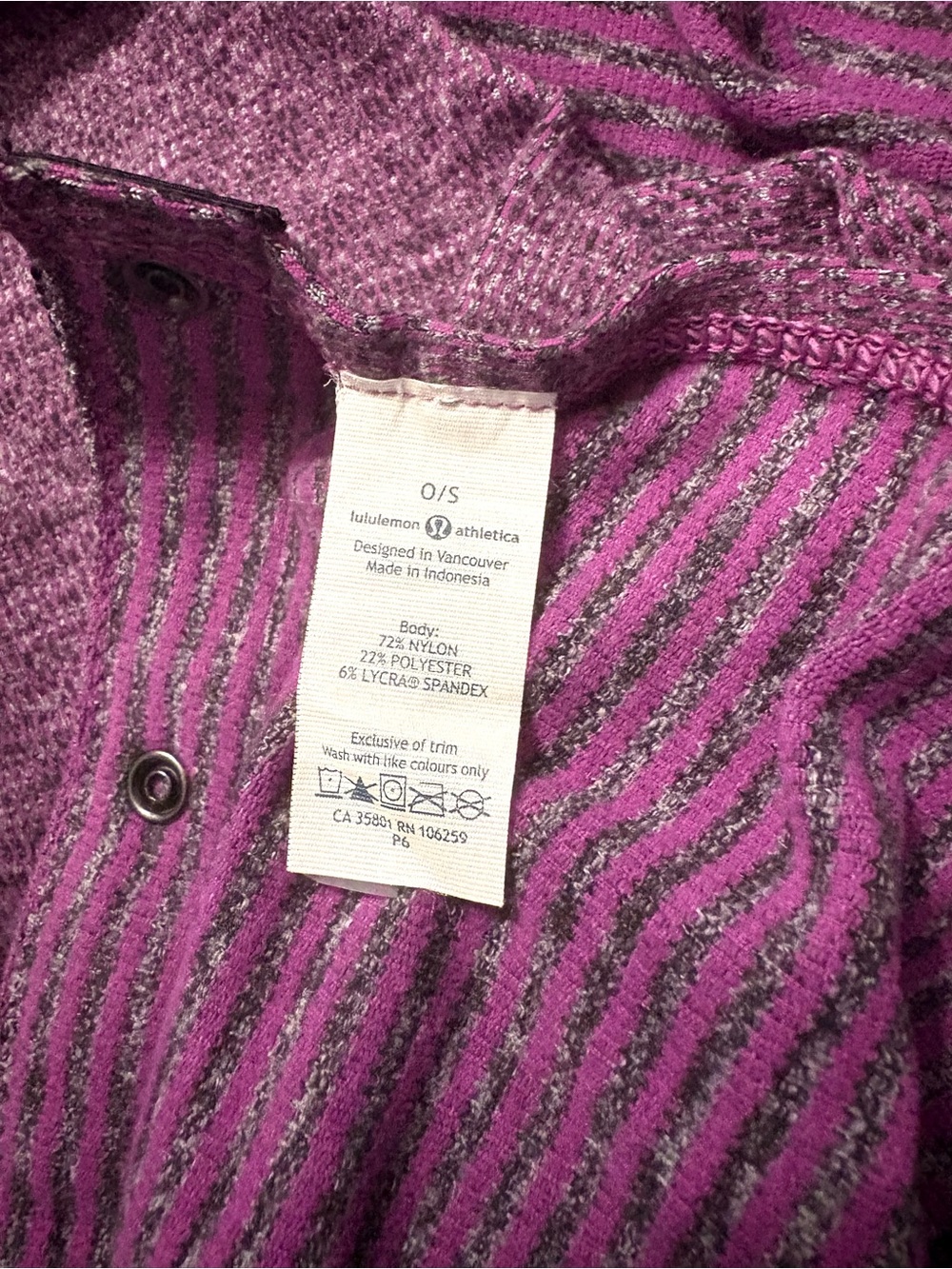 Lululemon Vinyasa Scarf *Rulu
Mini Check Pique Ultra Violet Heathered Black - Picture 8 of 9